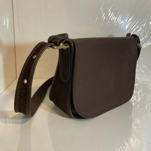 Coach Handbags - Vintage Coach 9170 Saddle Messenger Bag